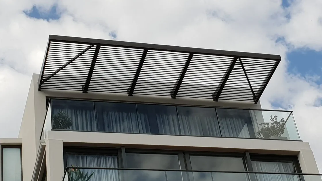 foldo louvre awnings 083
