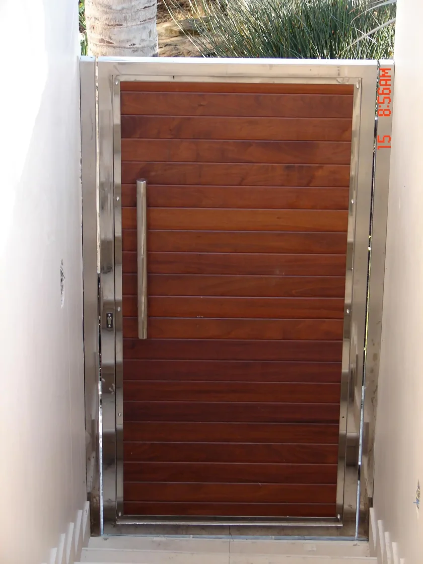 steel and glass custom gates 2023 003
