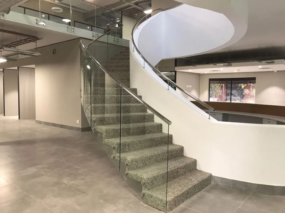 steel and glass glass balustrades staircases 2023 033