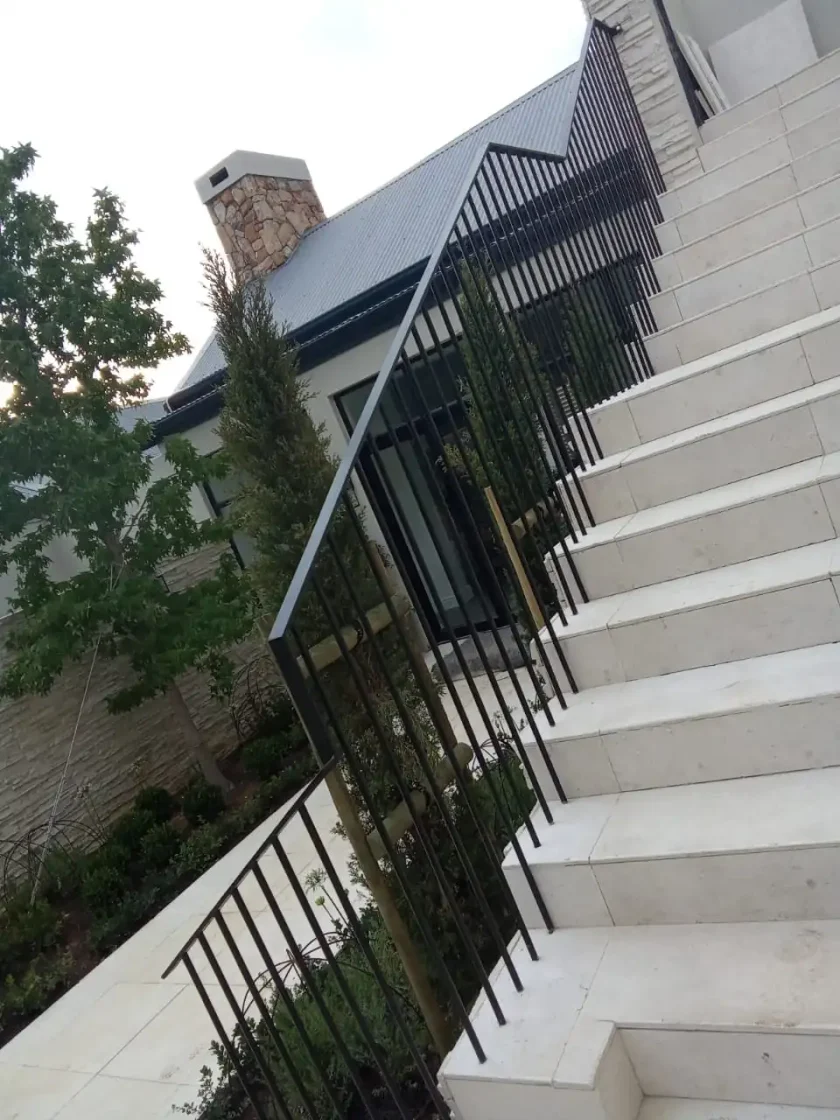 steel and glass glass balustrades staircases  009