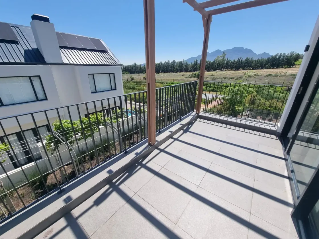steel and glass mild steel balustrades staircases 003