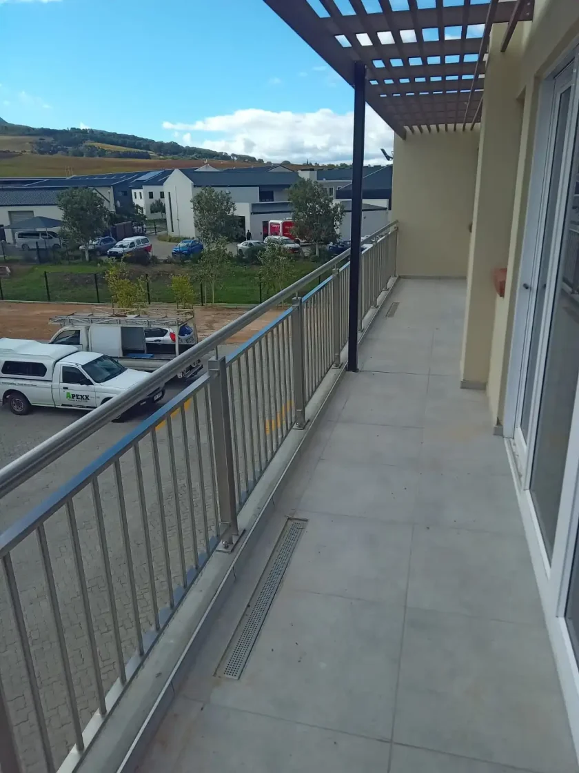 steel and glass stainless steel balustrades staircases  016